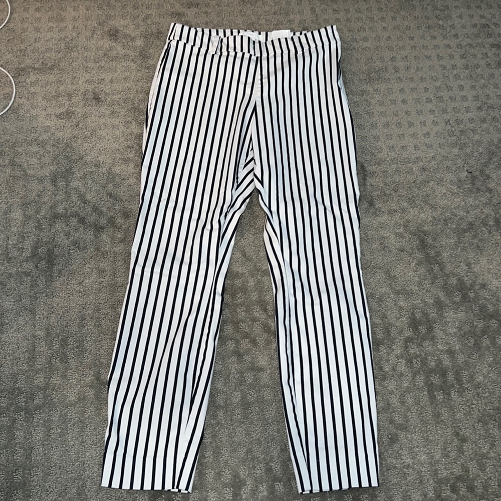 H&M stripped pants. Size 6. Never worn!